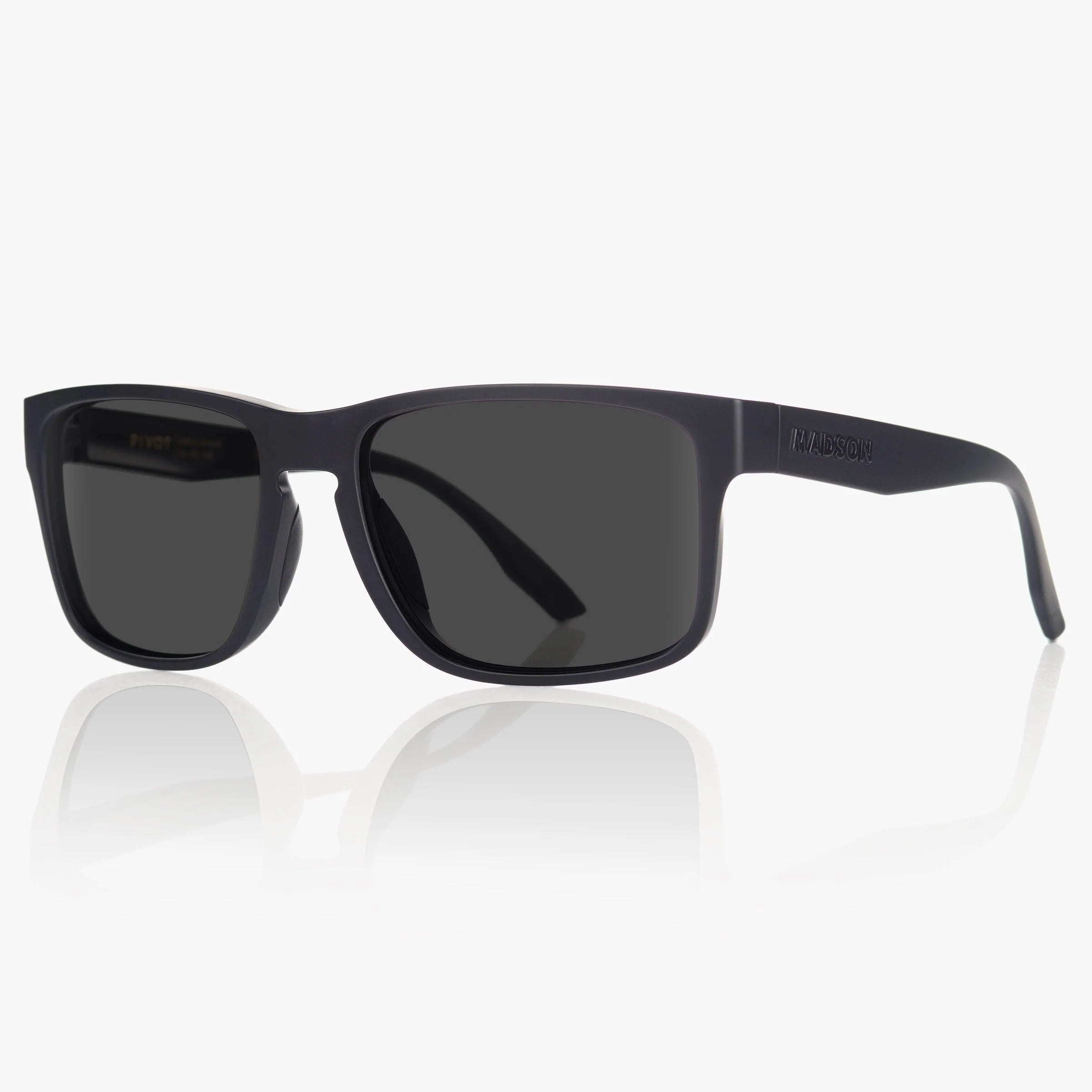PIVOT Black on Black - Grey Polarized