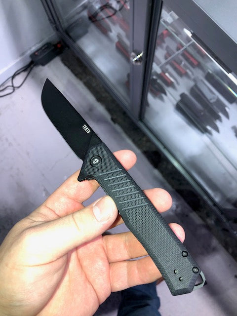 F1 Alpha Knife - Black G10 Handle w/ Black Accents