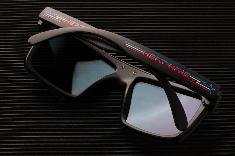 Quatro Sunglasses: Speed Star Polarized Lens