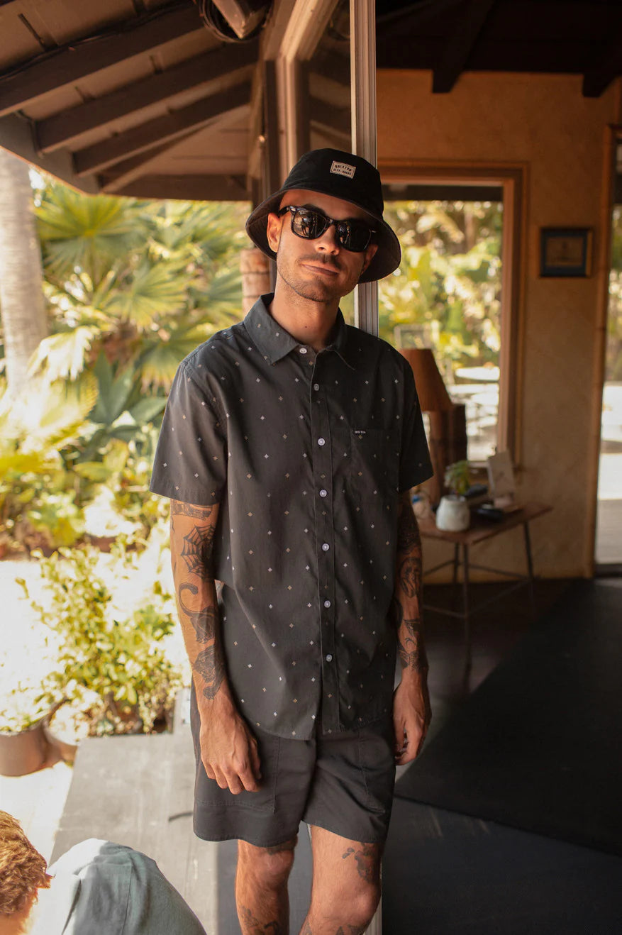 Charter print Short Sleeve woven pyramid shirt - Black